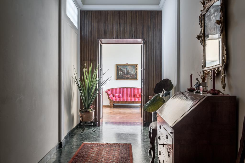Appartamento Luxury Petra San Frediano By Mmega Firenze Esterno foto